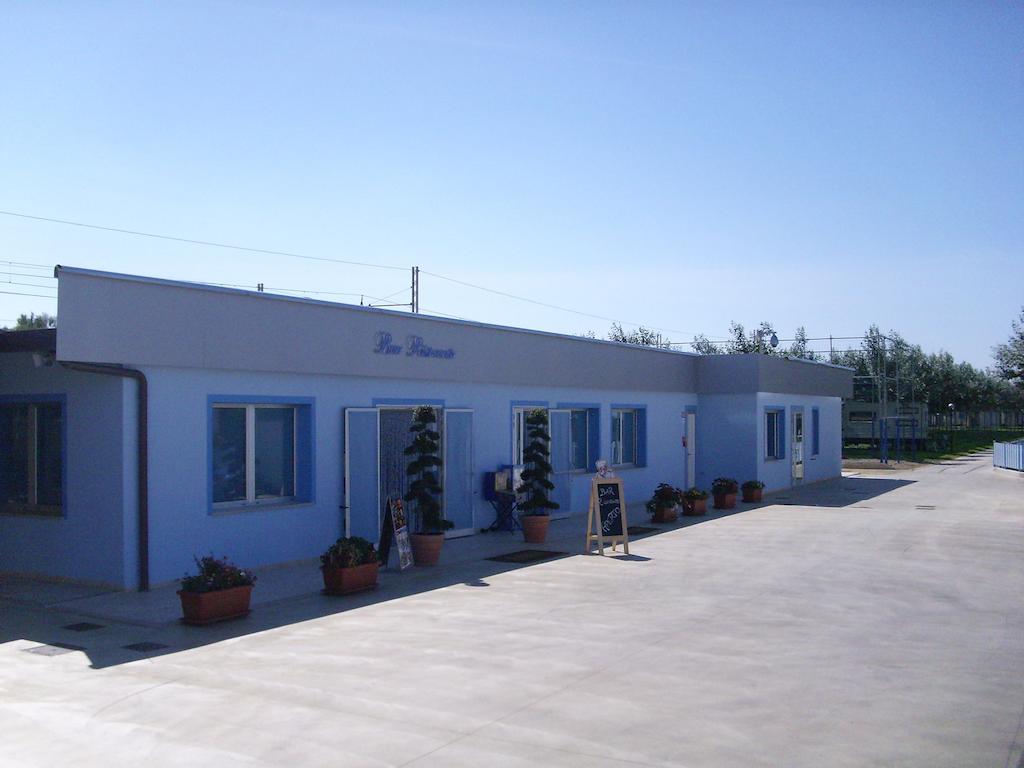 Camping Blu Fantasy Senigallia Bagian luar foto
