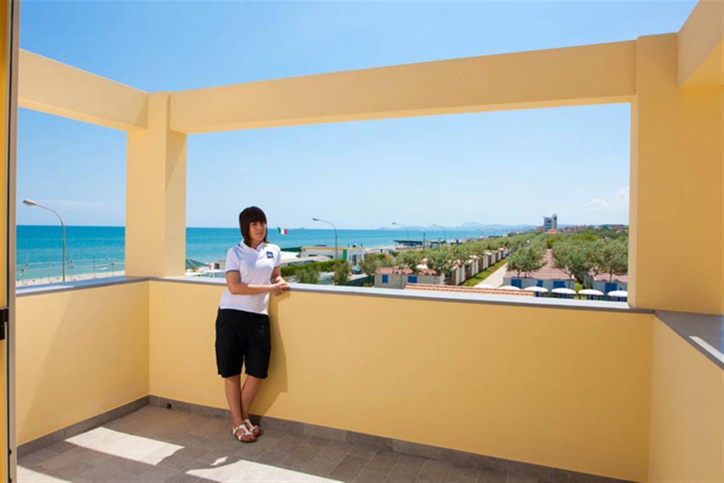 Camping Blu Fantasy Senigallia Bagian luar foto