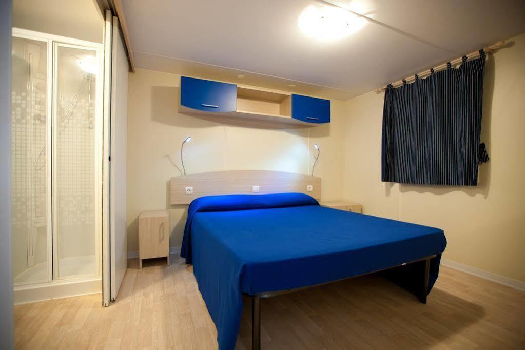 Camping Blu Fantasy Senigallia Bagian luar foto